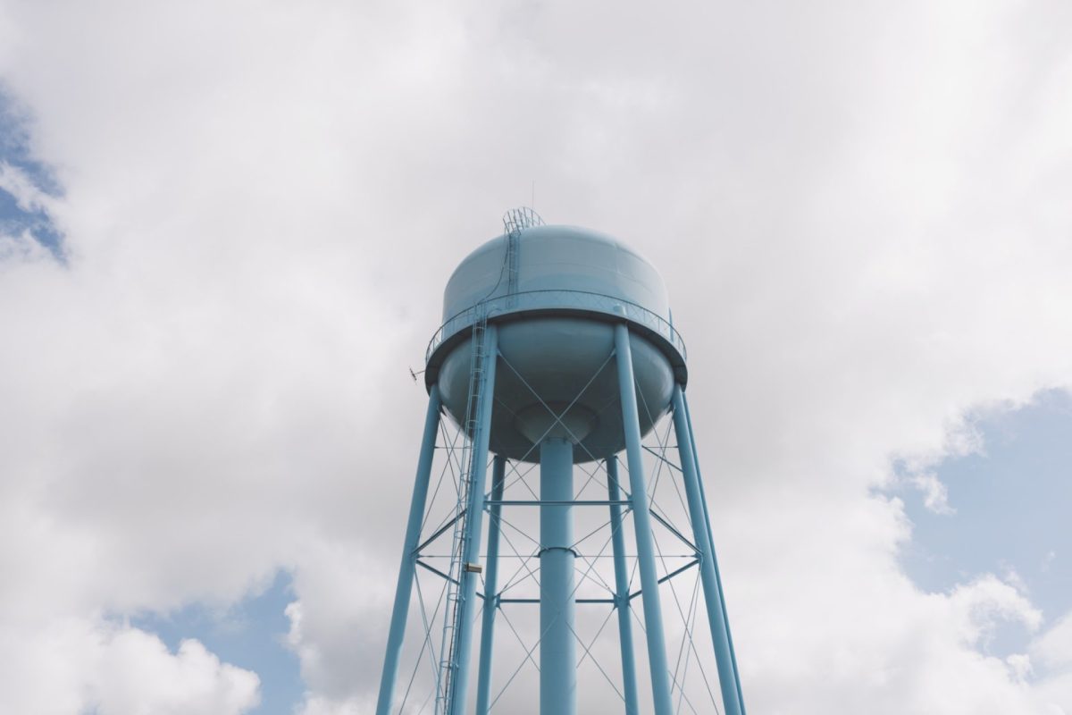 Using Epoxy Mortar Or Epoxy Resin In Water Tower Restoration Projects